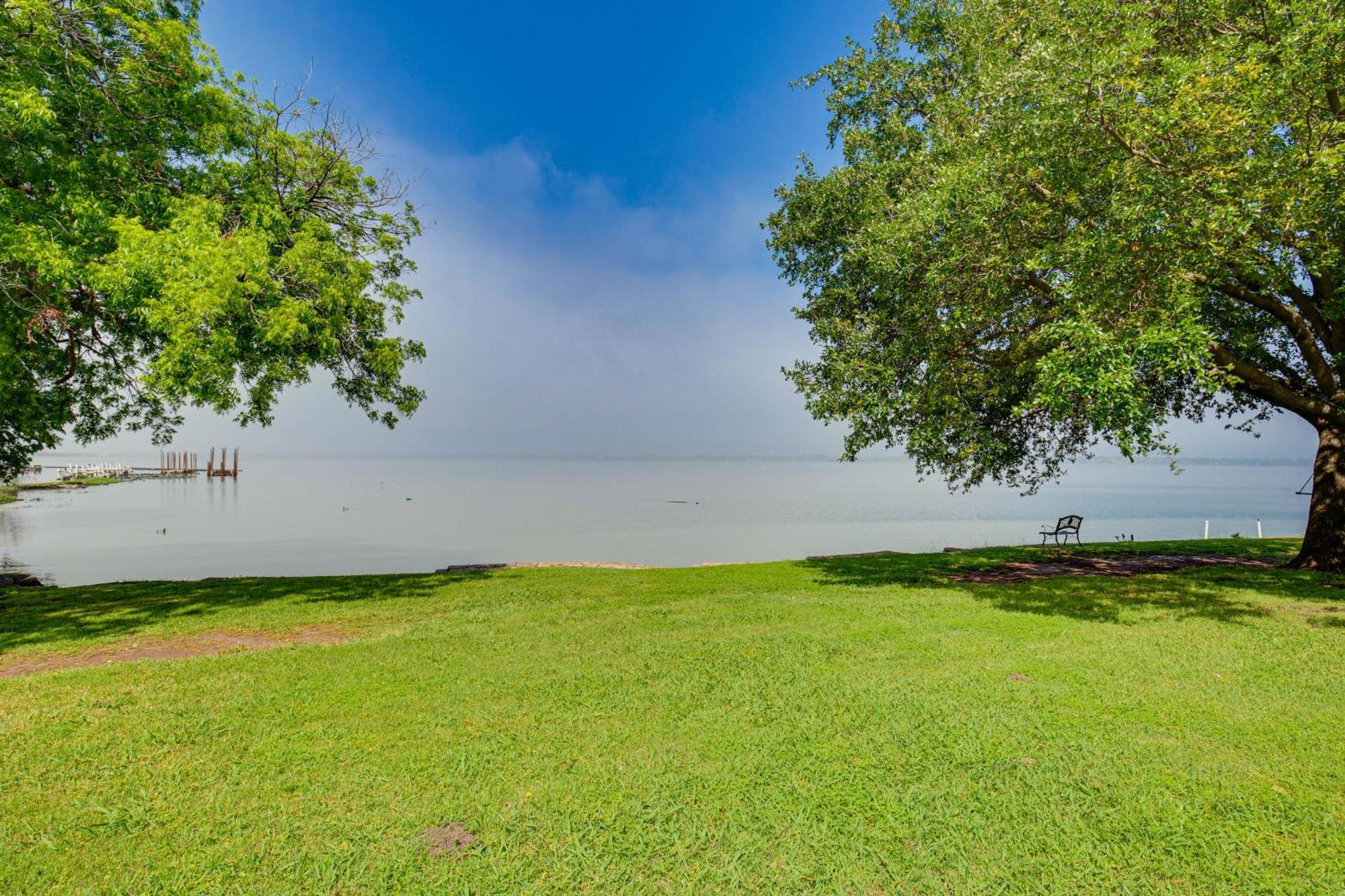 Lakefront Rockwall Home With Scenic Deck And Patio! Bagian luar foto